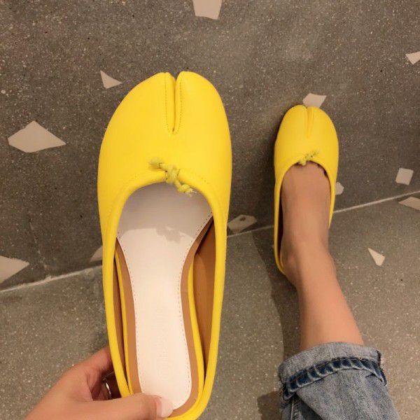 The new 2018 summer chic split toe sandals flat ba...