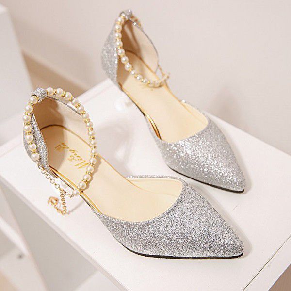 Summer new women's sandals pointed Korean fashion sequins high heels women's beading comfortable and versatile women's sandals
