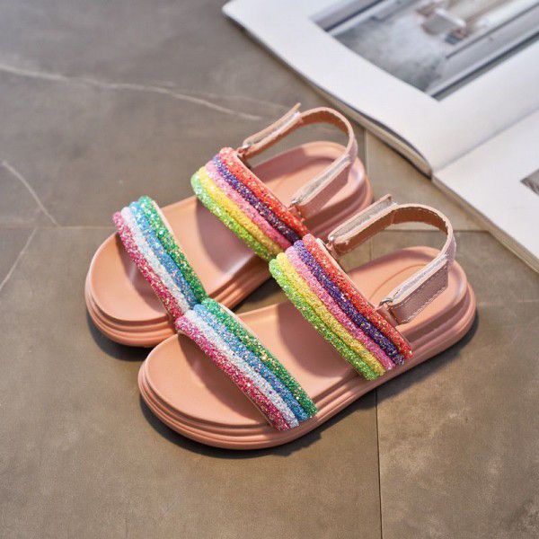 Girls' sandals 2020 new summer children's little girls' fashion rainbow shoes primary school students' soft bottom non slip beach shoes