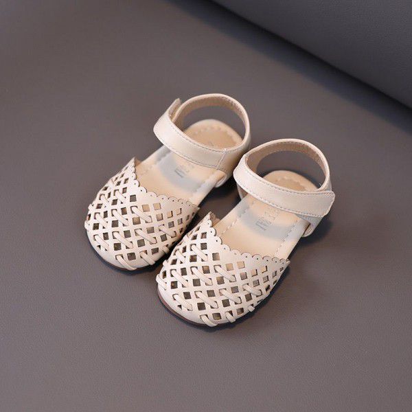 Girls' knitting shoes 2020 summer new baby shoes Korean hollow princess shoes Soft Sole Baby walking shoes
