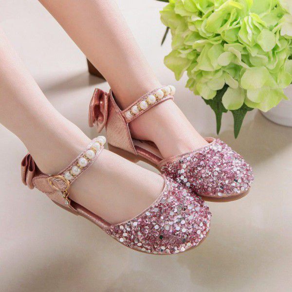 Girls Princess Shoes 2020 spring new soft bottom sandals wholesale Korean crystal shoes girls Doudou shoes children's leather shoes