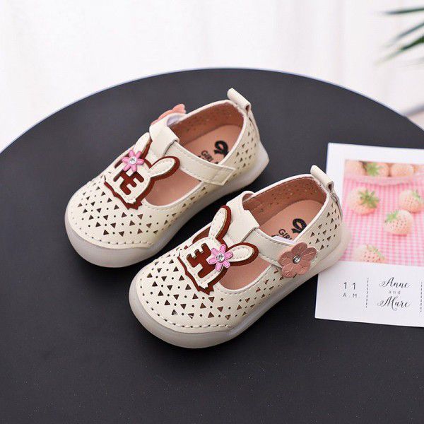 Factory direct selling summer rabbit hollow shoes girl princess shoes soft sole walking shoes 2-3 years old breathable single shoes