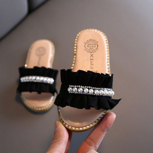 2020 summer new children's slippers Korean pearl girl cool drag soft bottom lace women's shoes antiskid wholesale