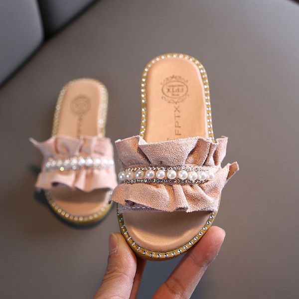 2020 summer new children's slippers Korean pearl girl cool drag soft bottom lace women's shoes antiskid wholesale