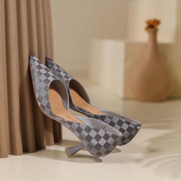 Checkerboard Pointed High Heel Single Shoe Fashionable Elegant Slim Heels 